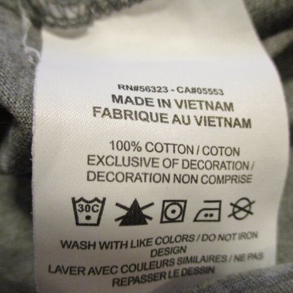 Jordan Men X Large Gray Red White Black Jumping Airman Long Sleeve Shirt - Picture 9 of 9